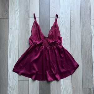 Elegant Burgundy Lace Trim Chemise